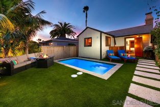 , 370 Nautilus, La Jolla, CA 92037 - 2