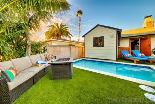 , 370 Nautilus, La Jolla, CA 92037 - 5