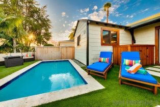 , 370 Nautilus, La Jolla, CA 92037 - 8