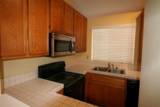 Single Family Residence, 7350 Calle Cristobal, San Diego, CA 92126 - 16