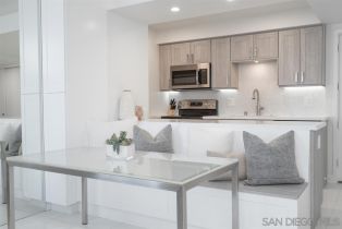 , 1770 Avenida del Mundo, Coronado, CA 92118 - 3