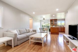 Single Family Residence, 24648 Eilat st, Woodland Hills, CA 91367 - 3