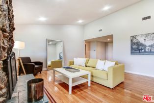 Single Family Residence, 24648 Eilat st, Woodland Hills, CA 91367 - 10