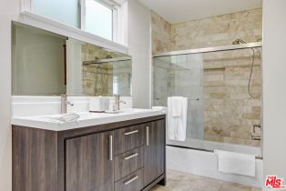 Single Family Residence, 24648 Eilat st, Woodland Hills, CA 91367 - 15