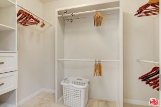 Single Family Residence, 24648 Eilat st, Woodland Hills, CA 91367 - 16