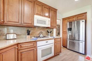 Single Family Residence, 24648 Eilat st, Woodland Hills, CA 91367 - 7