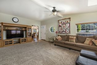 Single Family Residence, 3909 Reche rd, Fallbrook, CA 92028 - 2