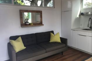 , 523 N Vulcan avenue, Encinitas, CA 92024 - 9