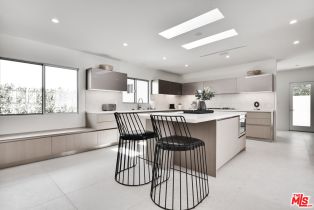 , 8908 Alto Cedro dr, Beverly Hills, CA 90210 - 11