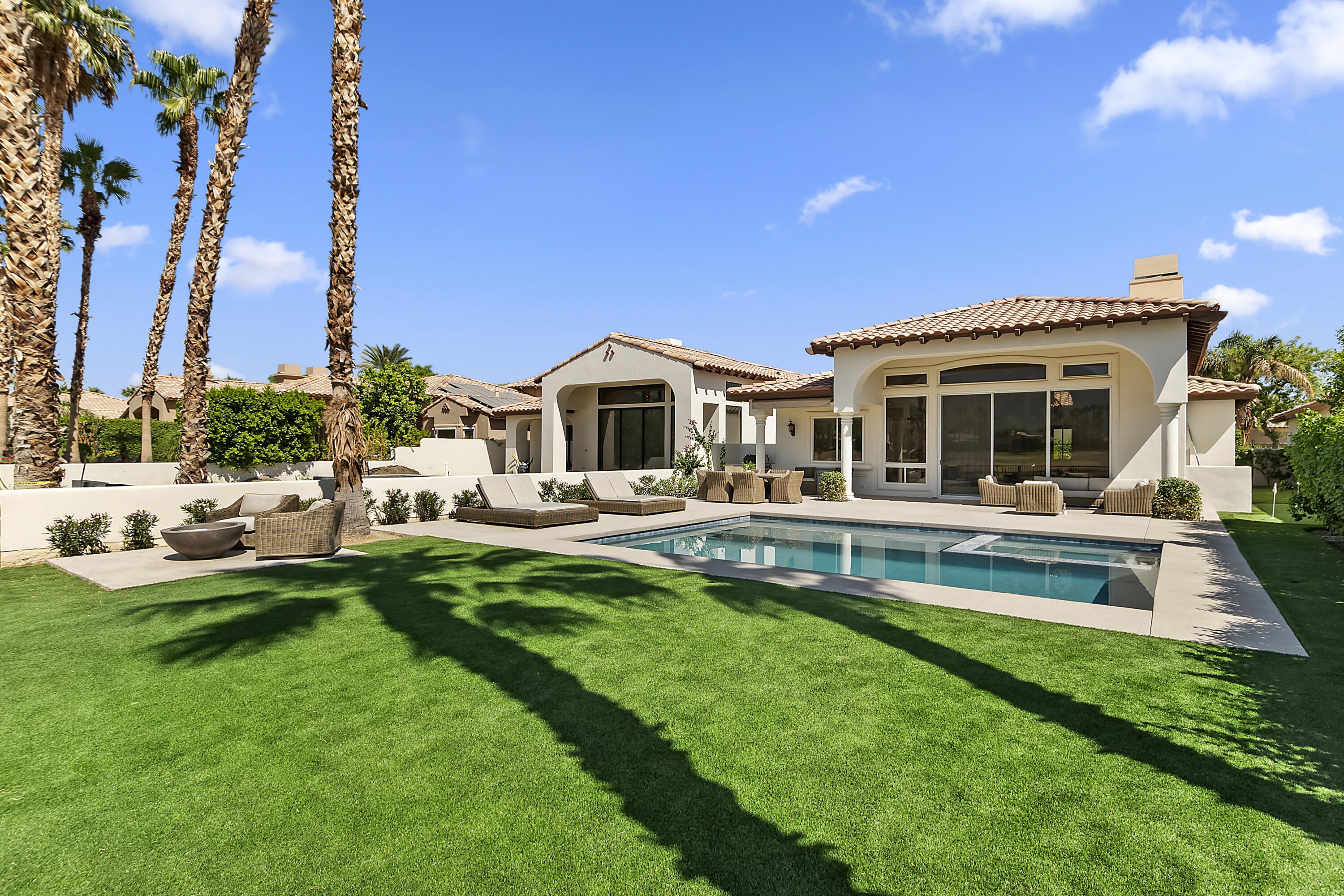 Single Family Residence, 79568 Mission dr, La Quinta, CA 92253 - 1