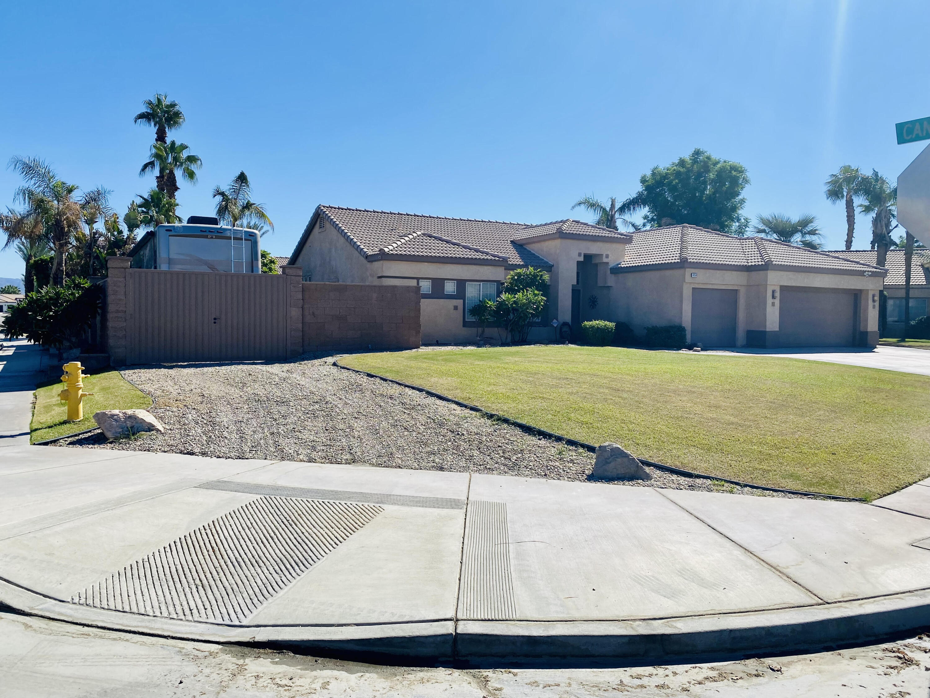 Single Family Residence, 44540 Pala Circle cir, La Quinta, CA 92253 - 1