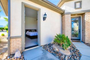 Single Family Residence, 10 Merlot, Rancho Mirage, CA 92270 - 32