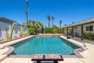 Single Family Residence, 2391 San Antonio rd, Palm Springs, CA 92262 - 34