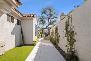 Condominium, 407 Desert Holly dr, Palm Desert, CA 92211 - 4