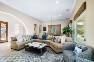 Single Family Residence, 323 Loch Lomond rd, Rancho Mirage, CA 92270 - 16