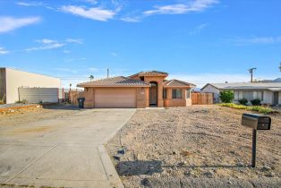 Single Family Residence, 10940 Santa Cruz rd, Desert Hot Springs, CA 92240 - 2