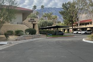 Condominium, 2810 N Arcadia Court, Palm Springs, CA  Palm Springs, CA 92262