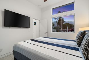 Single Family Residence, 2413 El Alameda, Palm Springs, CA 92262 - 92