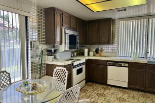 Condominium, 316 Sierra Madre, Palm Desert, CA 92260 - 4