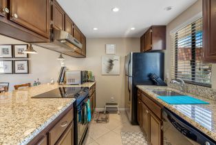 Condominium, 40752 Sea Island ln, Palm Desert, CA 92211 - 3