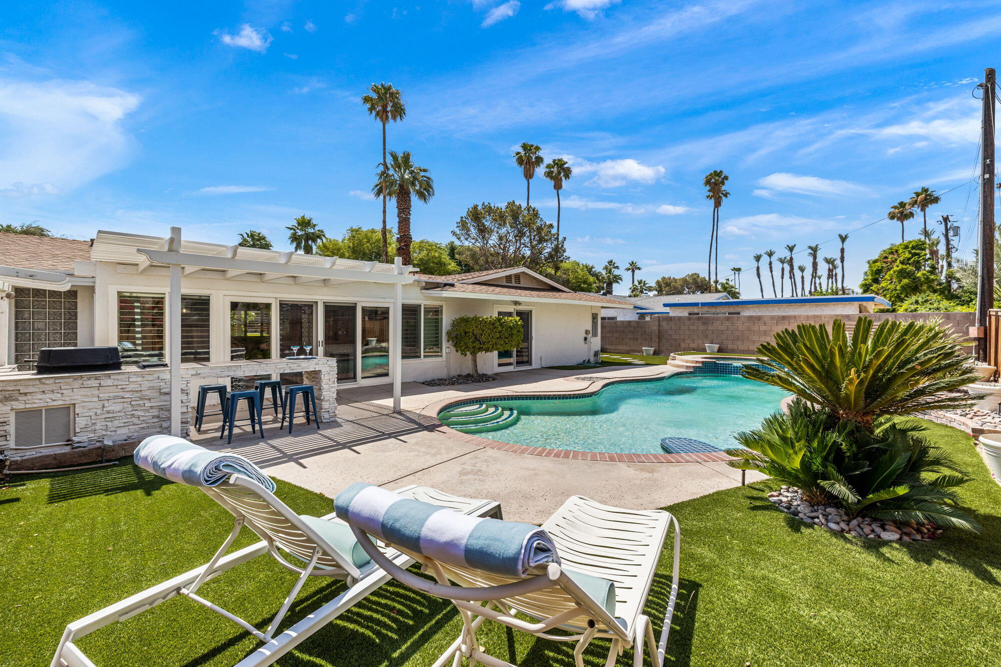 Single Family Residence, 46285 Cameo Palms dr, La Quinta, CA 92253 - 1