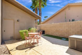 Single Family Residence, 44401 Kings Canyon ln, Palm Desert, CA 92260 - 37