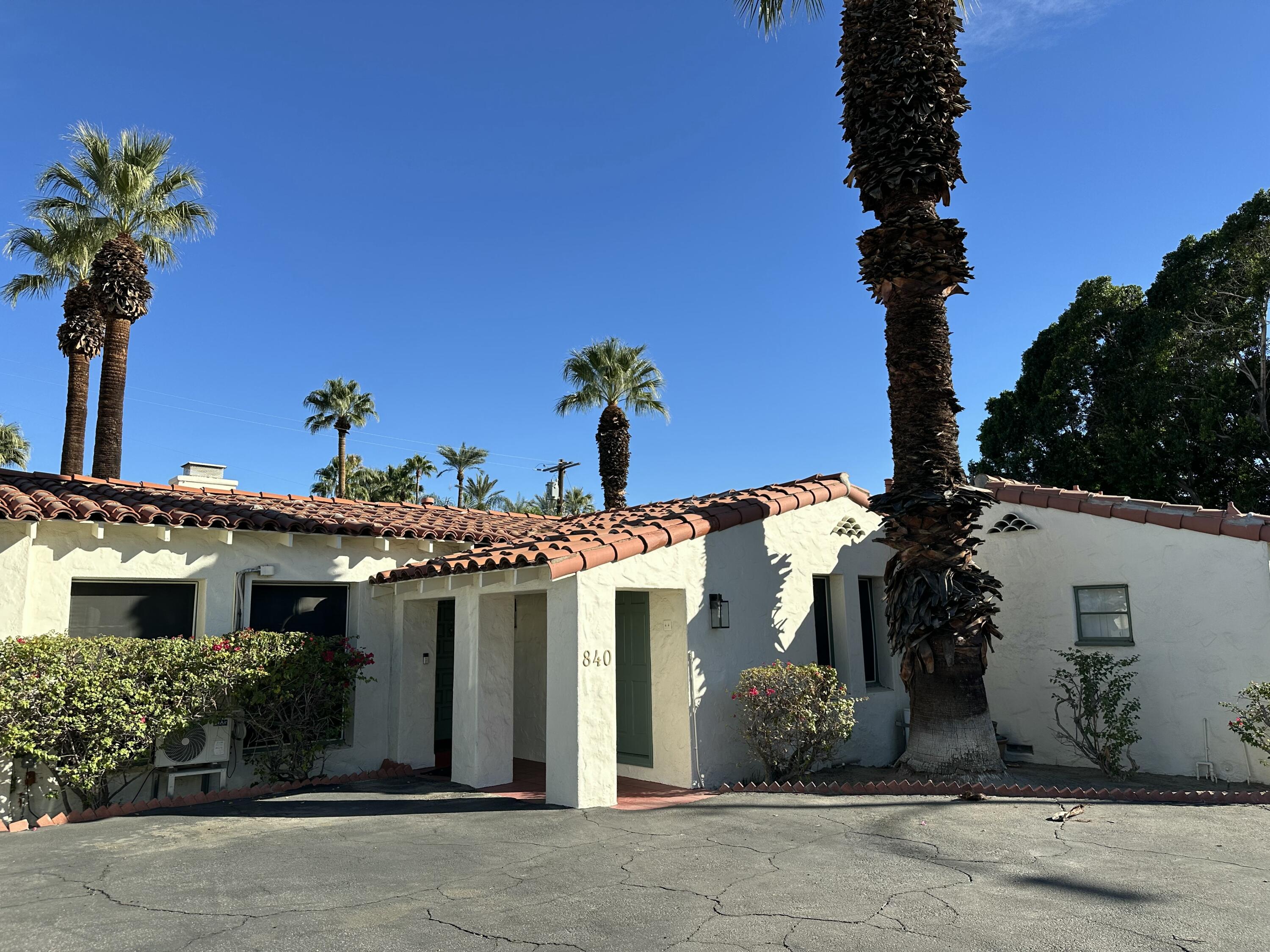 Condominium, 840 Indian cyn, Palm Springs, CA 92262 - 1