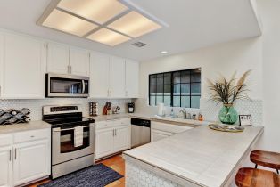 Single Family Residence, 54305 Eisenhower dr, La Quinta, CA 92253 - 10