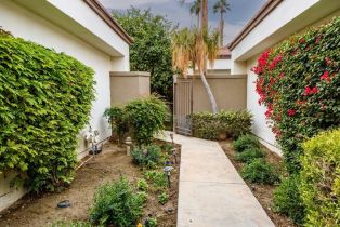 Condominium, 55281 Shoal crk, La Quinta, CA 92253 - 5