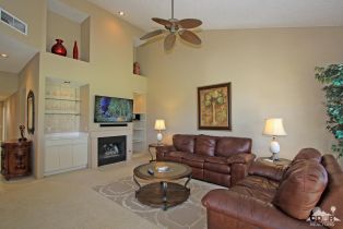 Condominium, 55550 Riviera, La Quinta, CA 92253 - 8