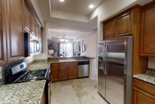 Condominium, 2002 Via San Martino, Palm Desert, CA 92260 - 2