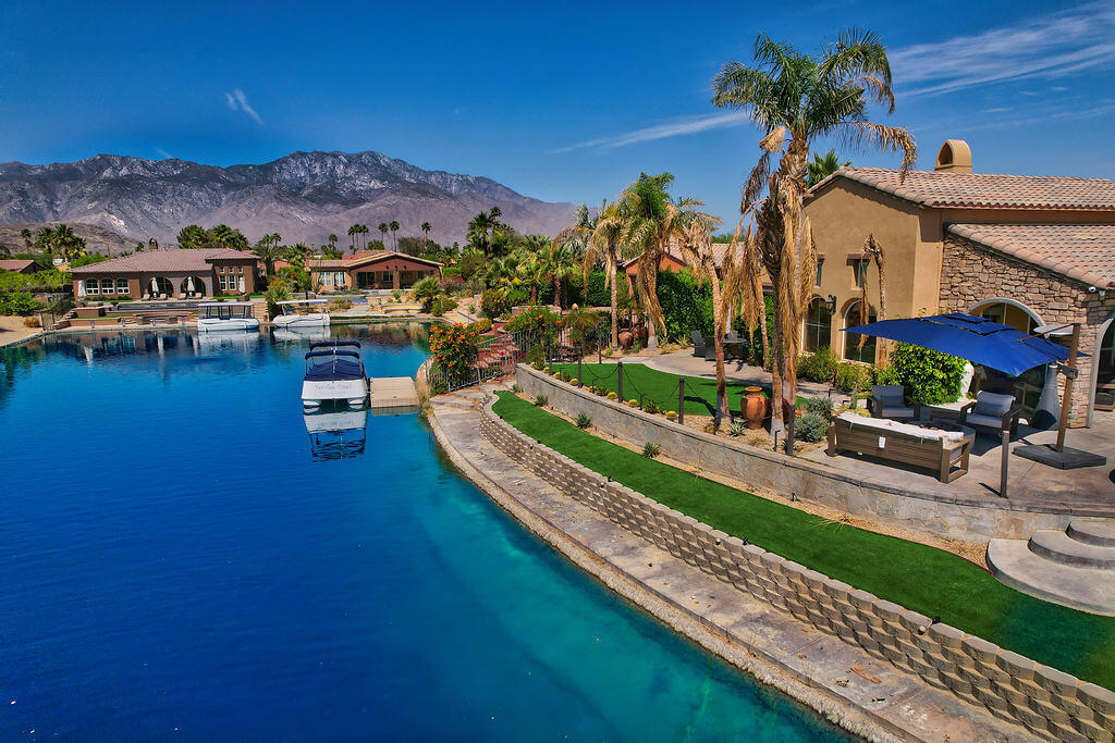 Single Family Residence, 9 Via Santanella, Rancho Mirage, CA 92270 - 1