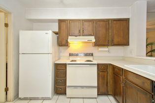 Condominium, 815 Arenas rd, Palm Springs, CA 92262 - 4