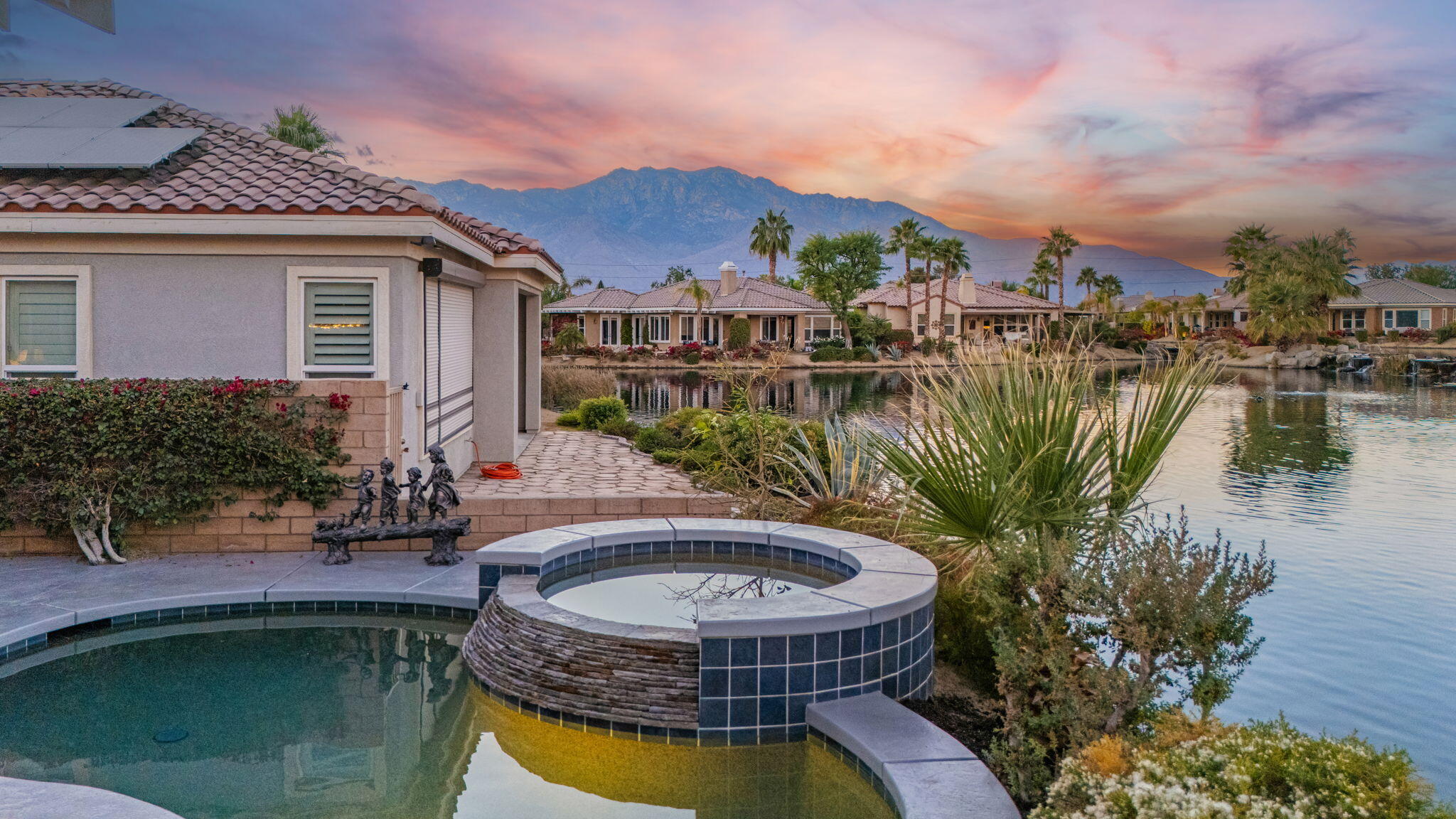 Single Family Residence, 2 Pyramid Lake ct, Rancho Mirage, CA 92270 - 1