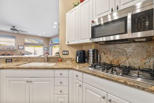 Single Family Residence, 78204 Arbor Glen rd, Palm Desert, CA 92211 - 17