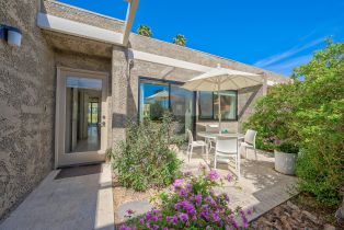 Condominium, 867 Cerritos dr, Palm Springs, CA 92262 - 2