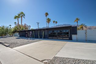 Single Family Residence, 697 Farrell dr, Palm Springs, CA 92262 - 24
