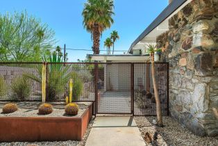 Single Family Residence, 2639 Livmor ave, Palm Springs, CA 92262 - 4