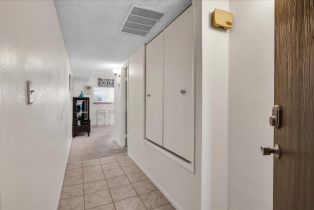 Condominium, 5300 Waverly dr, Palm Springs, CA 92264 - 5
