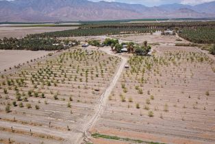 , 76500 Pierce st, Thermal, CA 92274 - 11