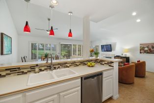 Condominium, 41525 Woodhaven dr, Palm Desert, CA 92211 - 13