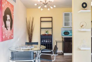 Condominium, 1111 Palm Canyon dr, Palm Springs, CA 92264 - 11