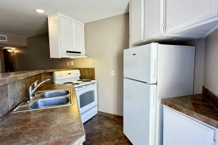 Condominium, 5300 Waverly dr, Palm Springs, CA 92264 - 5