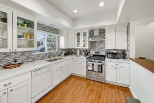 Condominium, 47610 Eisenhower dr, La Quinta, CA 92253 - 35