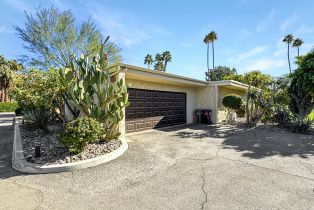 Condominium, 47610 Eisenhower dr, La Quinta, CA 92253 - 8