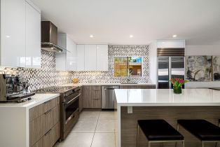 Condominium, 2696 Sierra Madre, Palm Springs, CA 92264 - 8