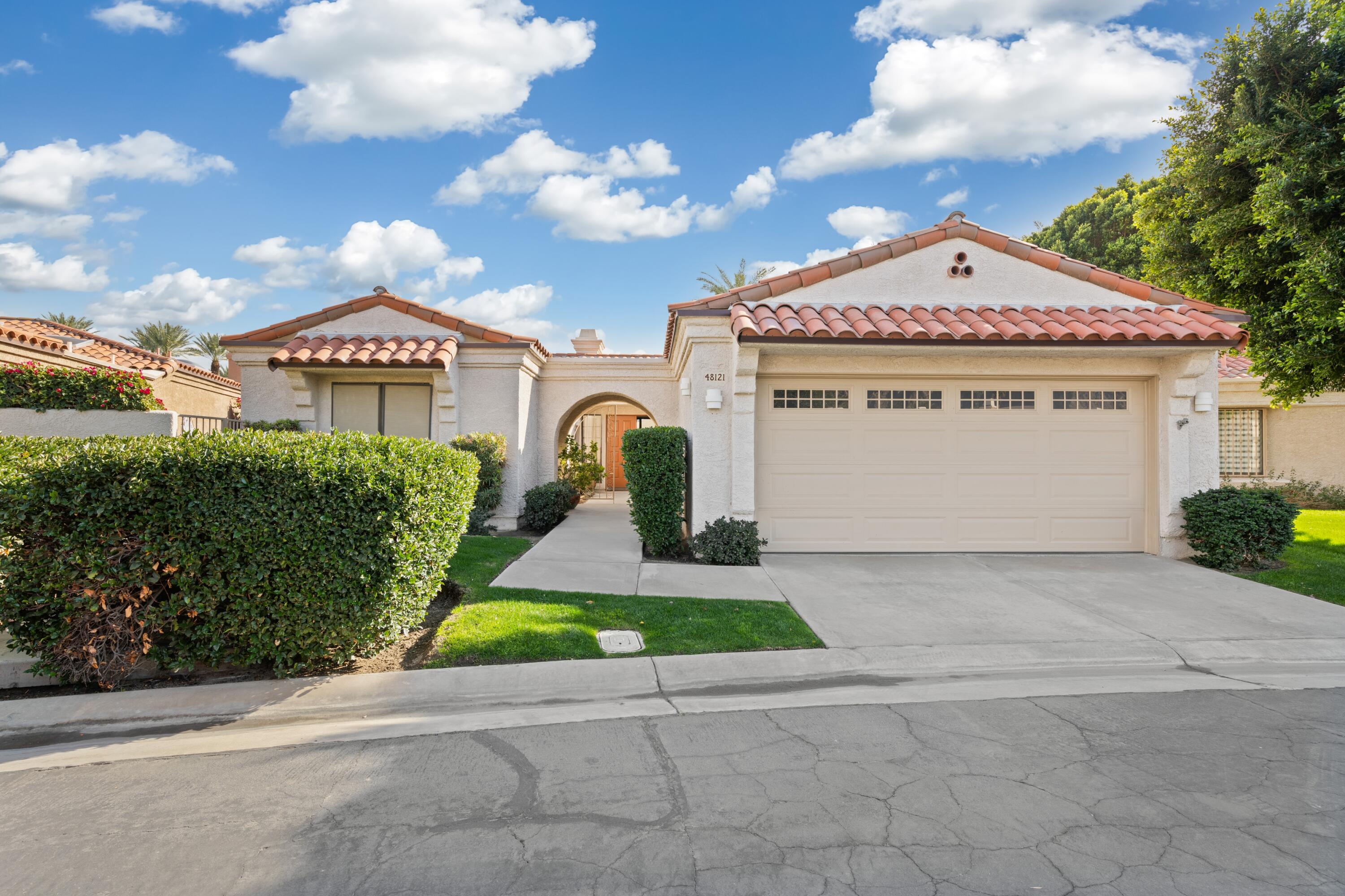 Single Family Residence, 48121 Calle Seranas, La Quinta, CA 92253 - 1