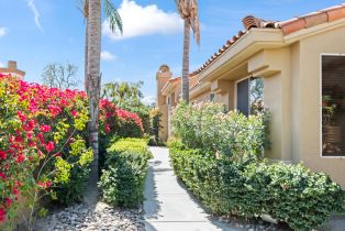 Condominium, 437 Desert Holly dr, Palm Desert, CA 92211 - 4