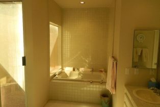 Condominium, 236 Lakeshore dr, Rancho Mirage, CA 92270 - 8