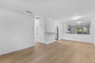 Condominium, 2825 N Los Felices Road, Palm Springs, CA  Palm Springs, CA 92262